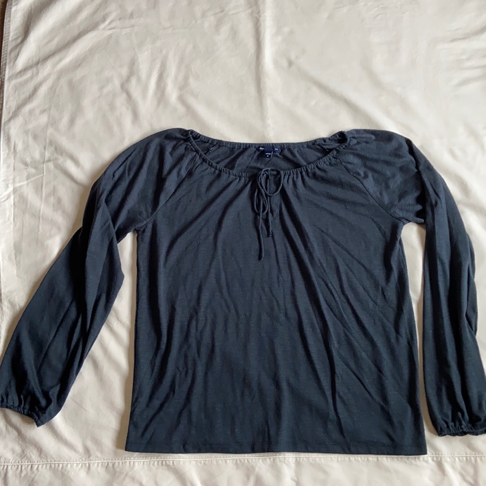 Top, blue